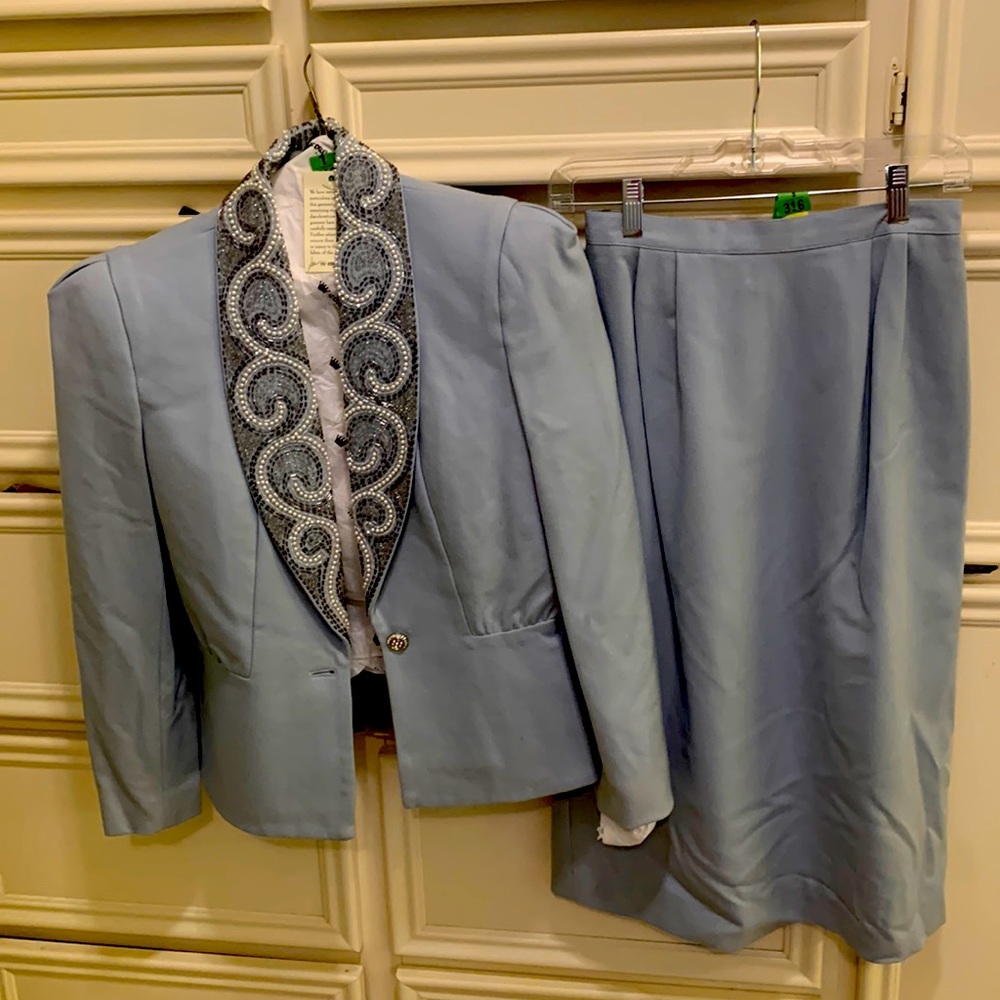 Nolan Miller The Dynasty Collection Suit